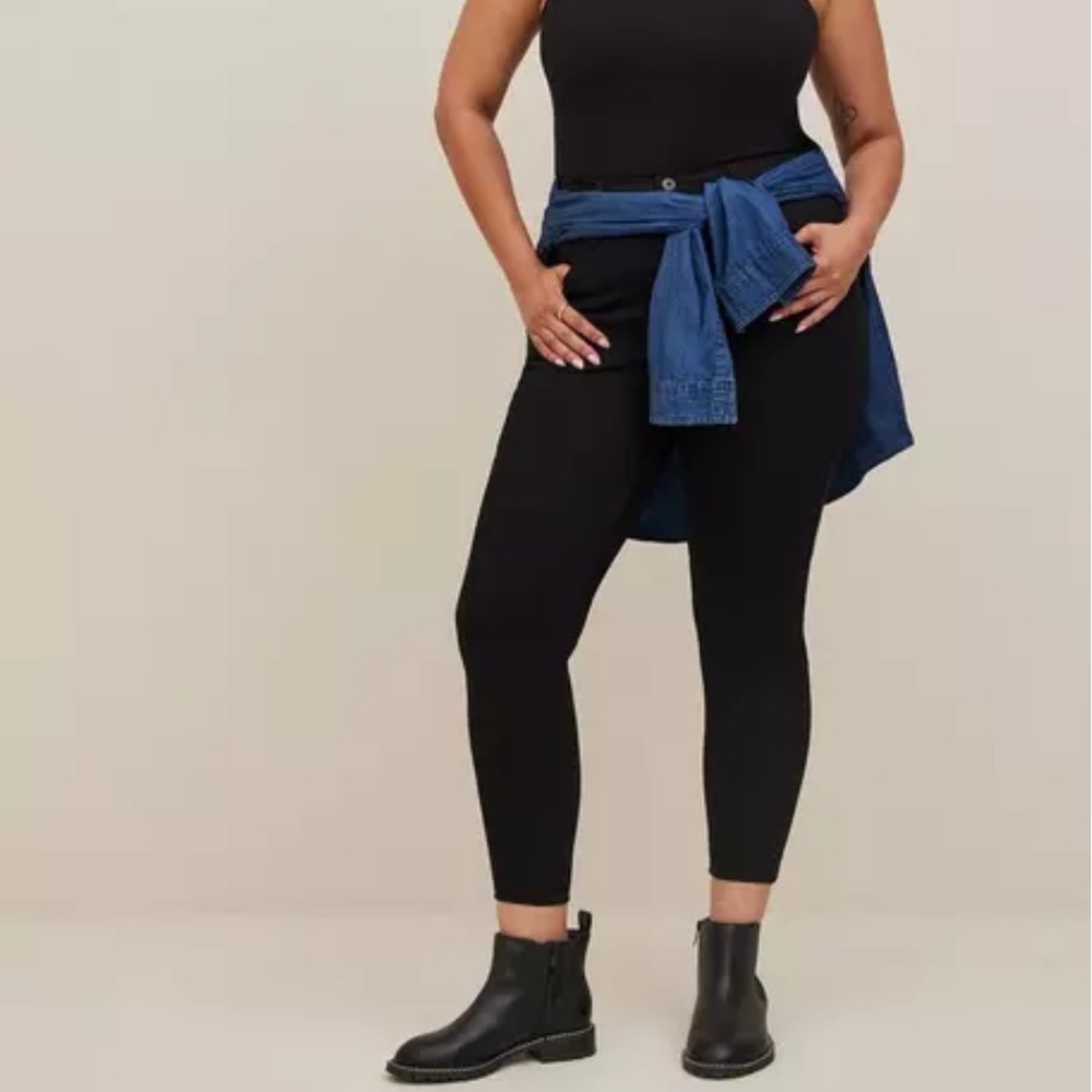 NWT Torrid Skinny Jegging High Rise Jeans - Picture 4 of 6